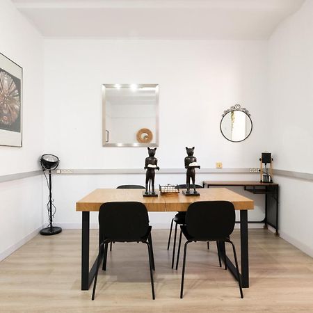 Sagrada Familia Comfy Apartment Barcelona Exterior photo